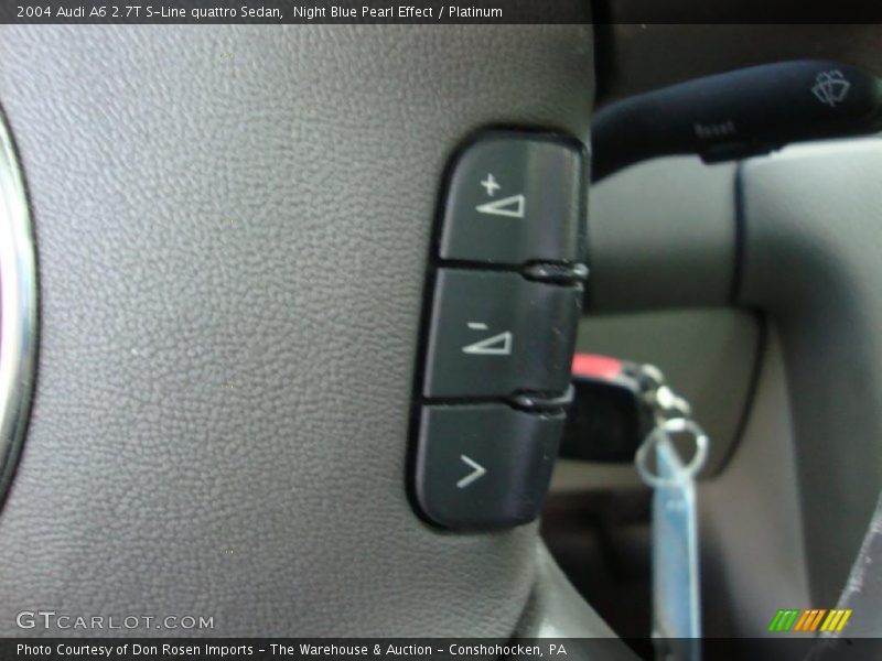 Controls of 2004 A6 2.7T S-Line quattro Sedan