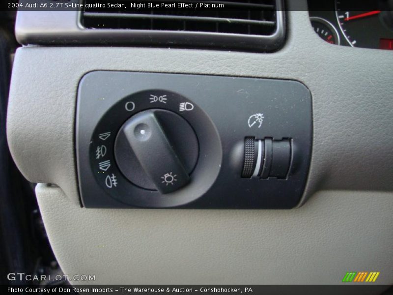 Controls of 2004 A6 2.7T S-Line quattro Sedan