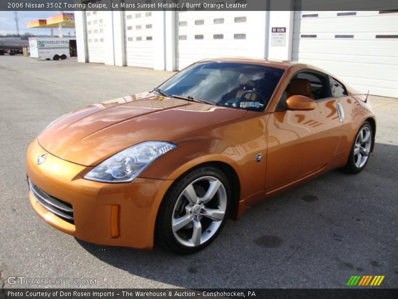 Front 3/4 View of 2006 350Z Touring Coupe