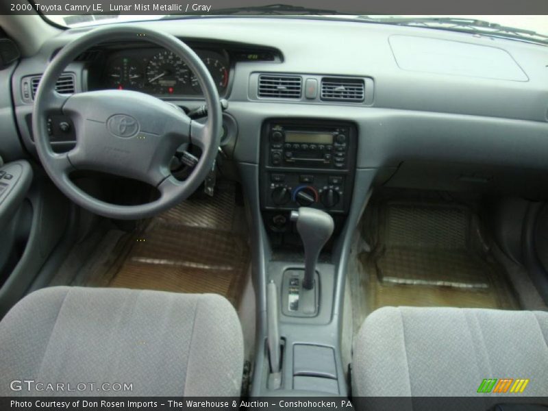 Lunar Mist Metallic / Gray 2000 Toyota Camry LE