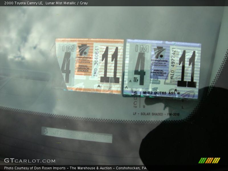 Lunar Mist Metallic / Gray 2000 Toyota Camry LE