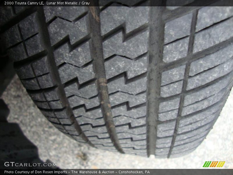 Lunar Mist Metallic / Gray 2000 Toyota Camry LE