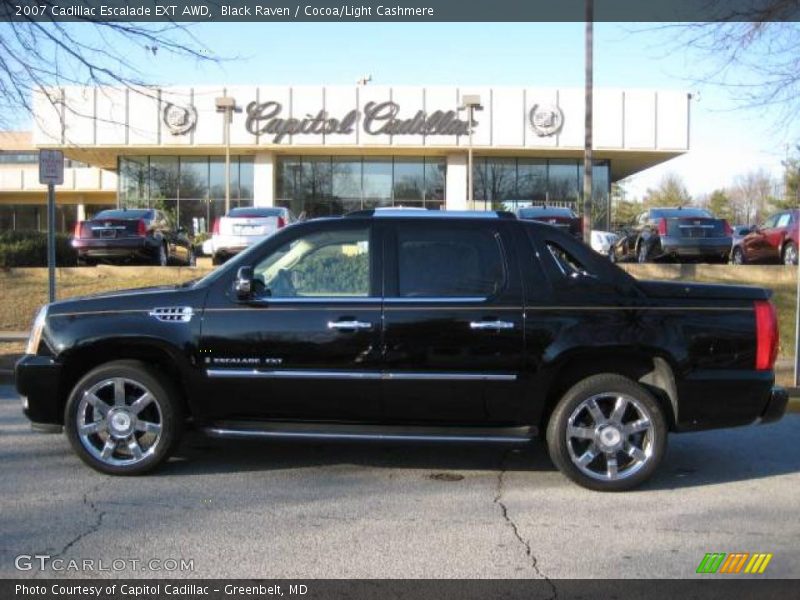 Black Raven / Cocoa/Light Cashmere 2007 Cadillac Escalade EXT AWD