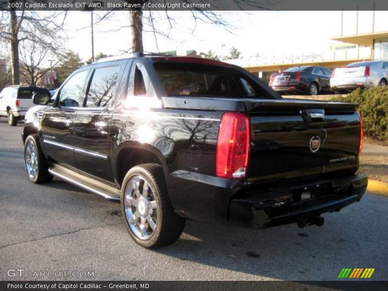 Black Raven / Cocoa/Light Cashmere 2007 Cadillac Escalade EXT AWD