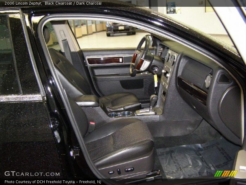 Black Clearcoat / Dark Charcoal 2006 Lincoln Zephyr