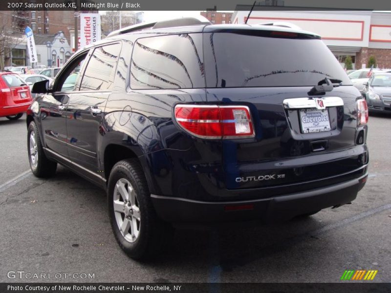Midnight Blue / Black 2007 Saturn Outlook XE