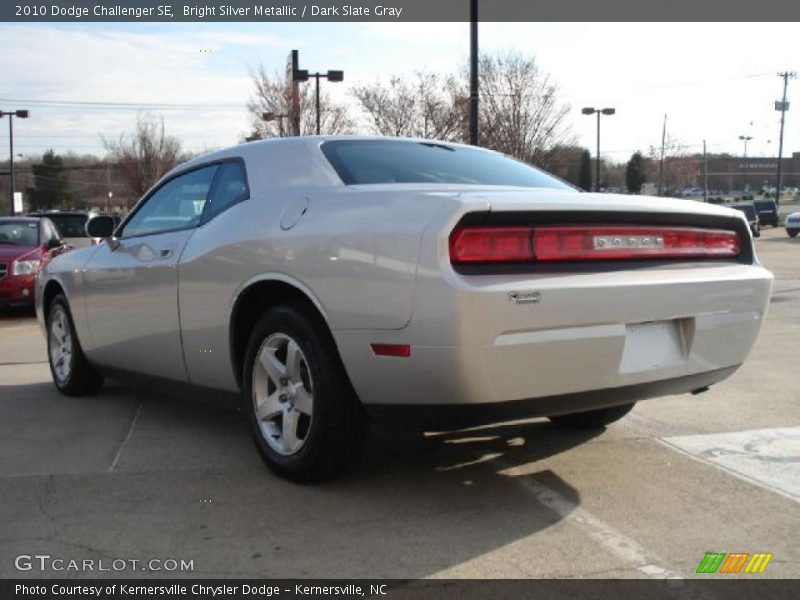Bright Silver Metallic / Dark Slate Gray 2010 Dodge Challenger SE