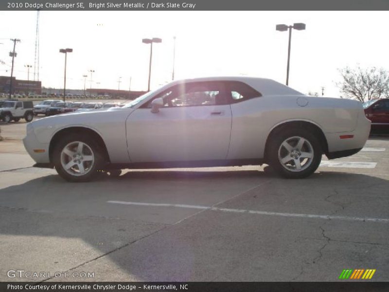 Bright Silver Metallic / Dark Slate Gray 2010 Dodge Challenger SE