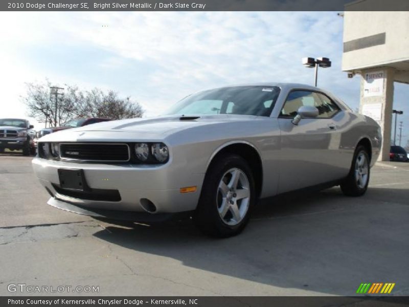 Bright Silver Metallic / Dark Slate Gray 2010 Dodge Challenger SE
