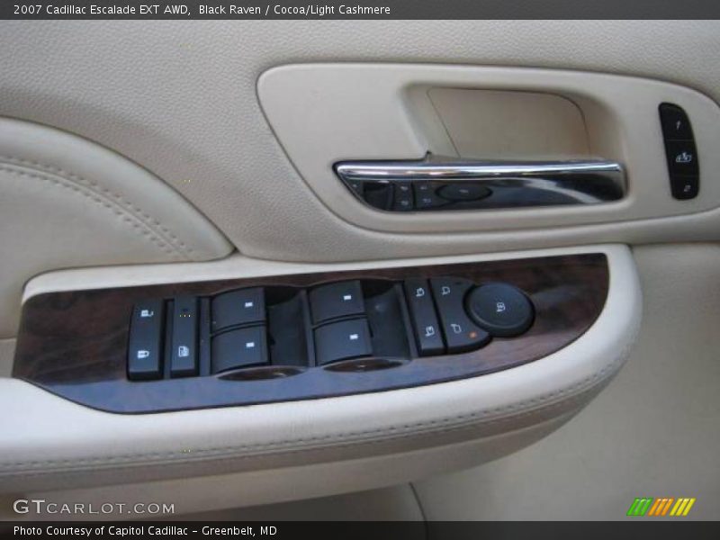 Black Raven / Cocoa/Light Cashmere 2007 Cadillac Escalade EXT AWD