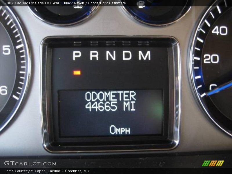 Black Raven / Cocoa/Light Cashmere 2007 Cadillac Escalade EXT AWD