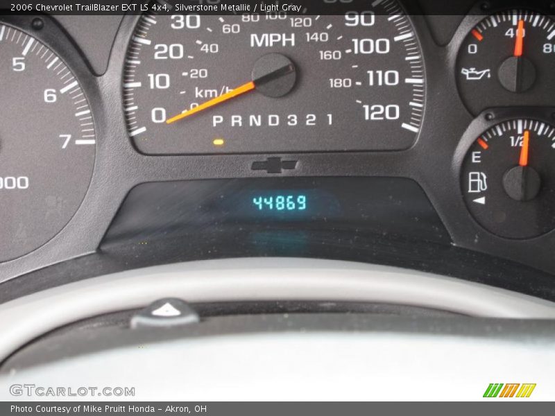 Silverstone Metallic / Light Gray 2006 Chevrolet TrailBlazer EXT LS 4x4