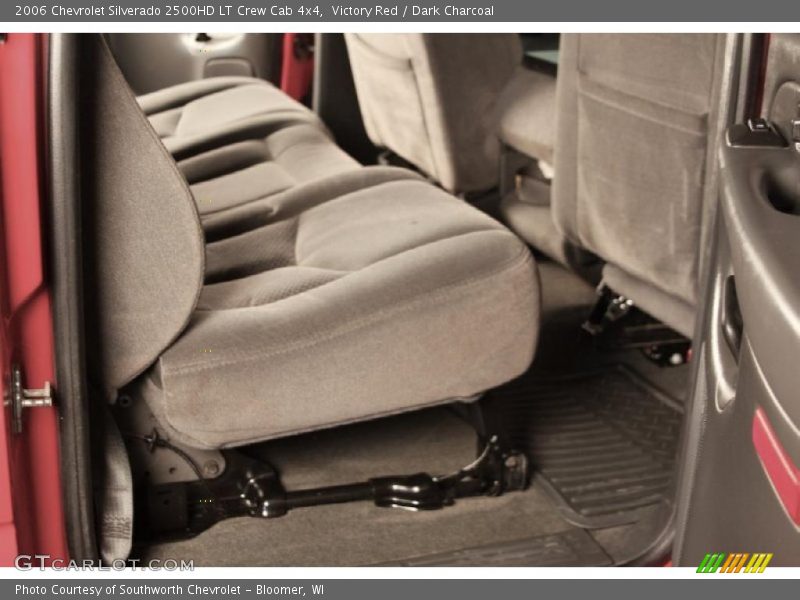 Victory Red / Dark Charcoal 2006 Chevrolet Silverado 2500HD LT Crew Cab 4x4