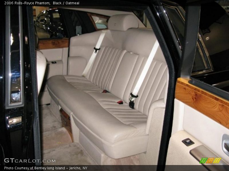  2006 Phantom  Oatmeal Interior