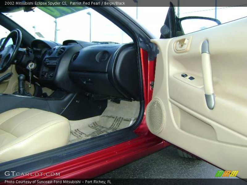 Patriot Red Pearl / Beige/Black 2002 Mitsubishi Eclipse Spyder GS