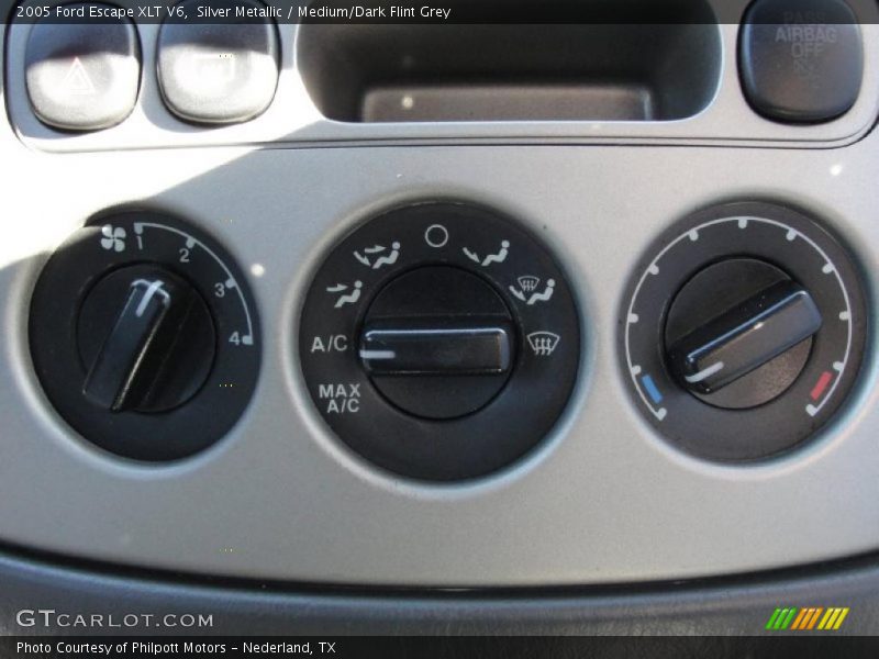 Silver Metallic / Medium/Dark Flint Grey 2005 Ford Escape XLT V6