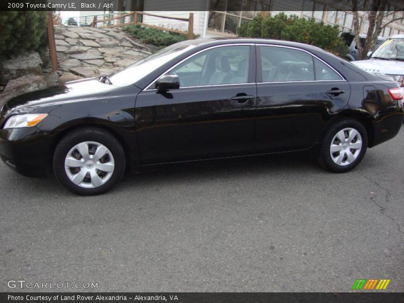 Black / Ash 2009 Toyota Camry LE
