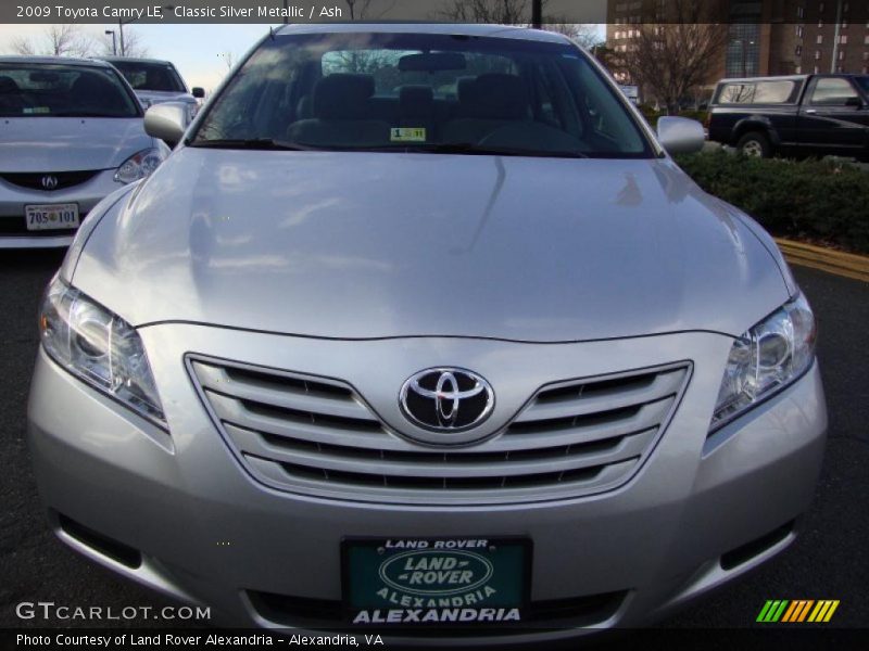 Classic Silver Metallic / Ash 2009 Toyota Camry LE
