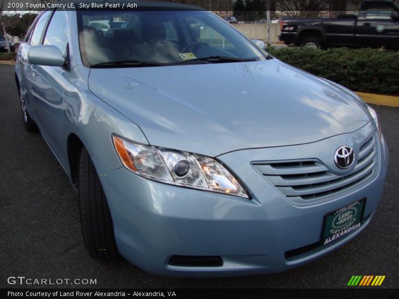 Sky Blue Pearl / Ash 2009 Toyota Camry LE