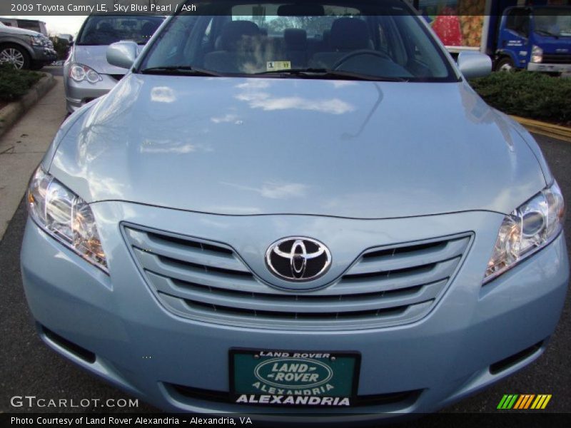 Sky Blue Pearl / Ash 2009 Toyota Camry LE