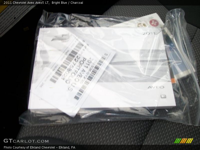 Bright Blue / Charcoal 2011 Chevrolet Aveo Aveo5 LT