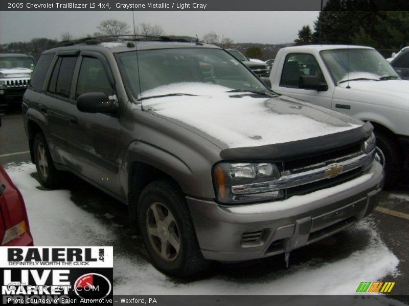 Graystone Metallic / Light Gray 2005 Chevrolet TrailBlazer LS 4x4