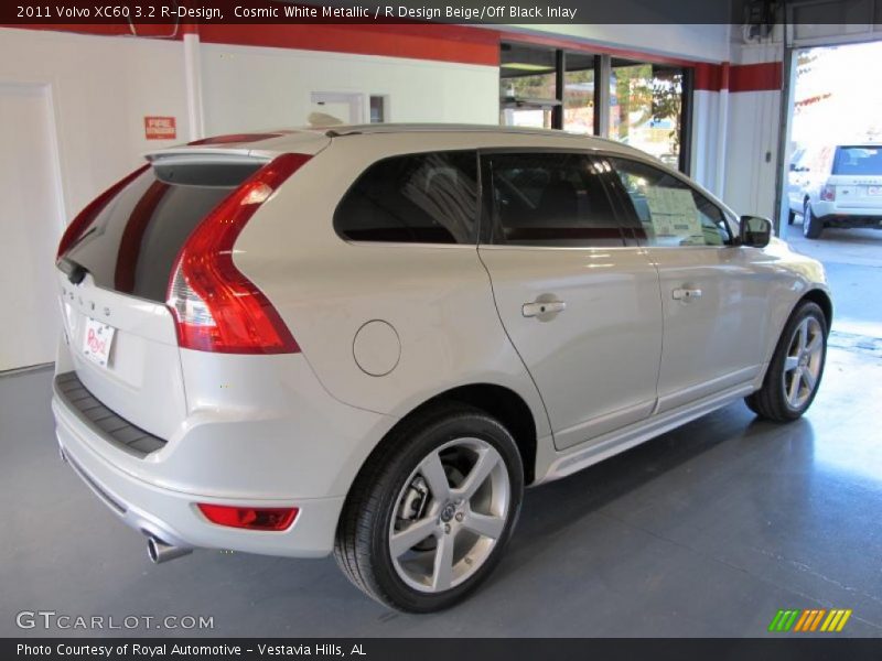 Cosmic White Metallic / R Design Beige/Off Black Inlay 2011 Volvo XC60 3.2 R-Design