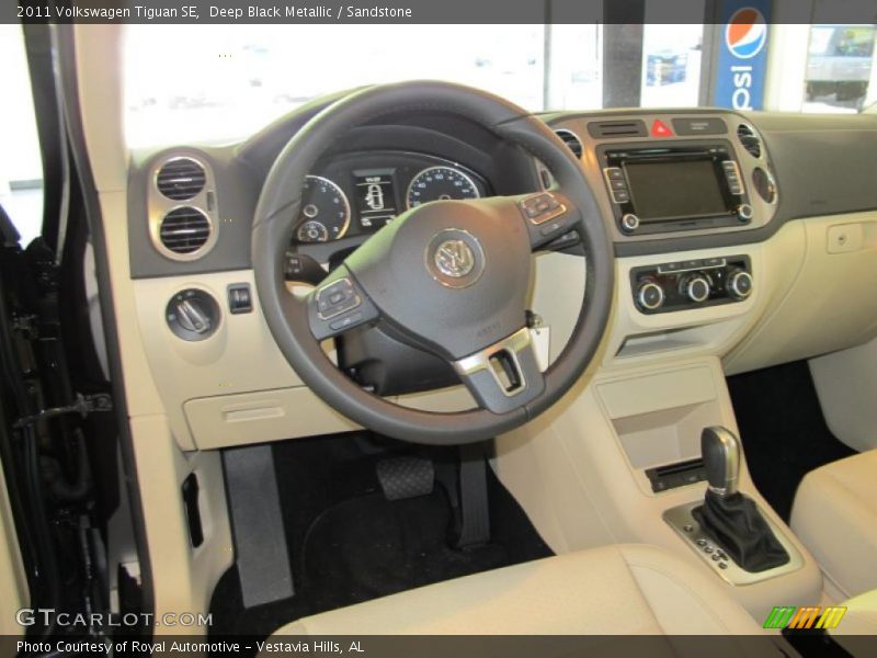  2011 Tiguan SE Sandstone Interior