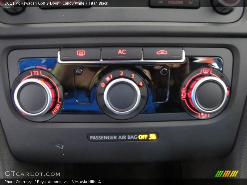 Controls of 2011 Golf 2 Door