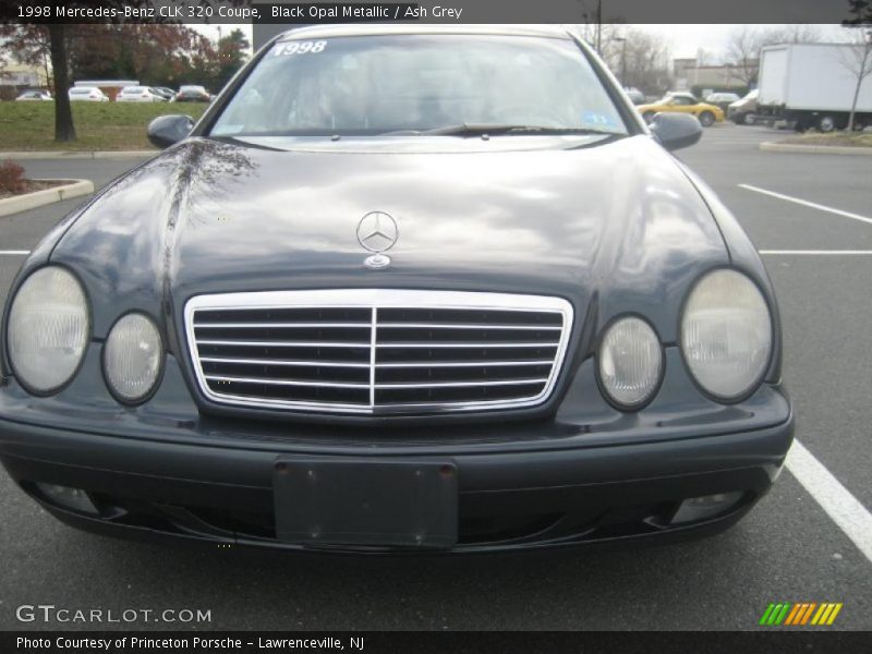 Black Opal Metallic / Ash Grey 1998 Mercedes-Benz CLK 320 Coupe
