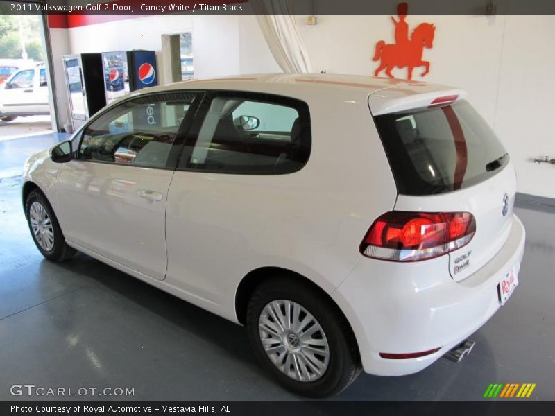 Candy White / Titan Black 2011 Volkswagen Golf 2 Door