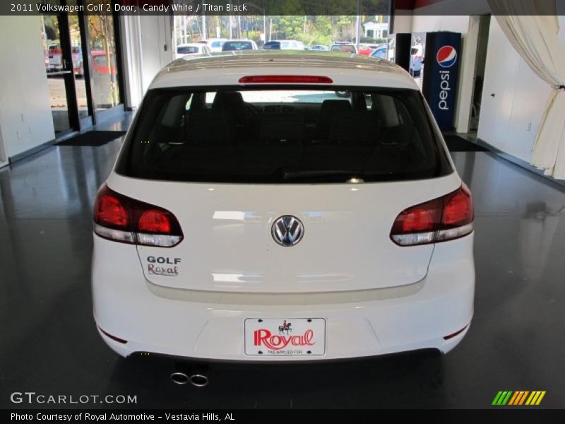 Candy White / Titan Black 2011 Volkswagen Golf 2 Door