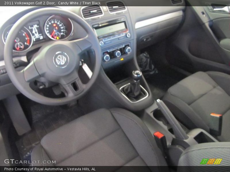 Candy White / Titan Black 2011 Volkswagen Golf 2 Door