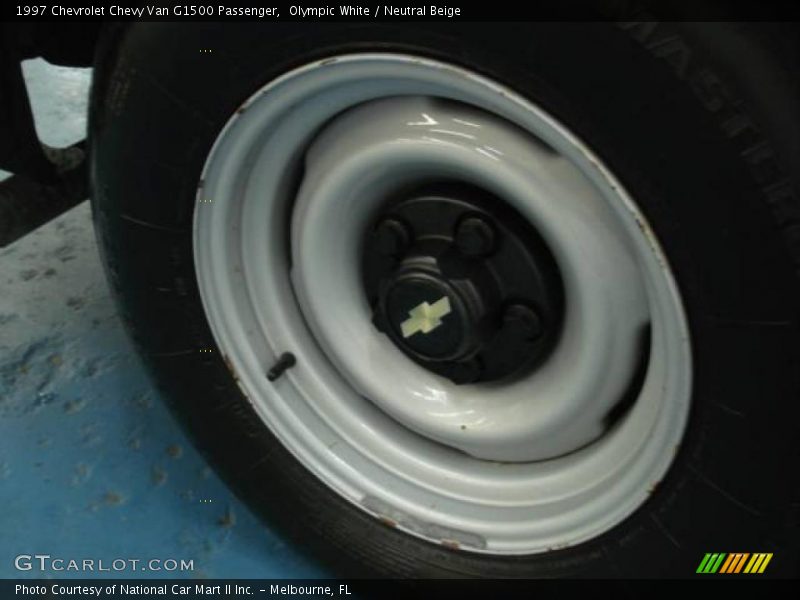 Olympic White / Neutral Beige 1997 Chevrolet Chevy Van G1500 Passenger