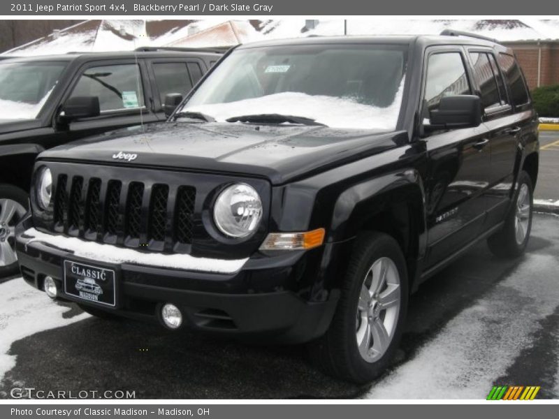 Blackberry Pearl / Dark Slate Gray 2011 Jeep Patriot Sport 4x4