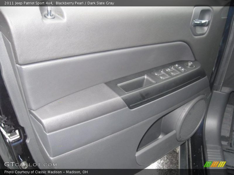 Blackberry Pearl / Dark Slate Gray 2011 Jeep Patriot Sport 4x4