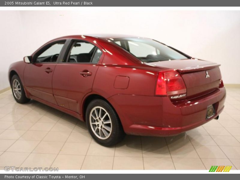 Ultra Red Pearl / Black 2005 Mitsubishi Galant ES