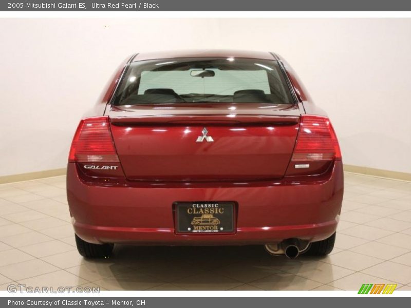 Ultra Red Pearl / Black 2005 Mitsubishi Galant ES