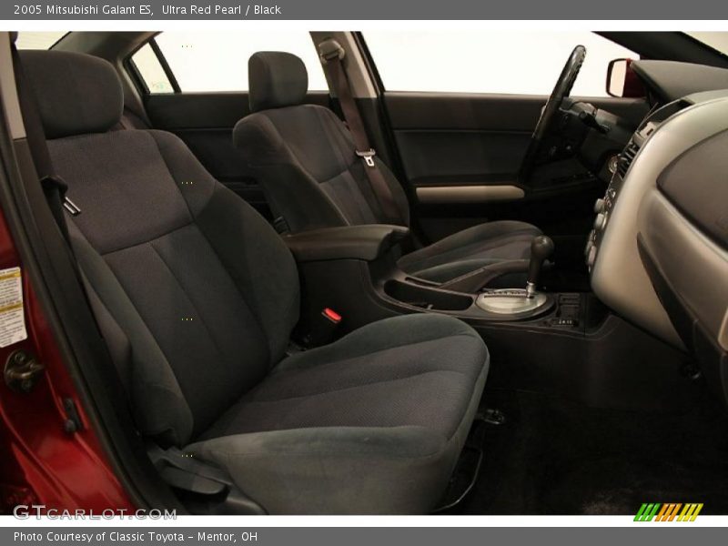 Ultra Red Pearl / Black 2005 Mitsubishi Galant ES