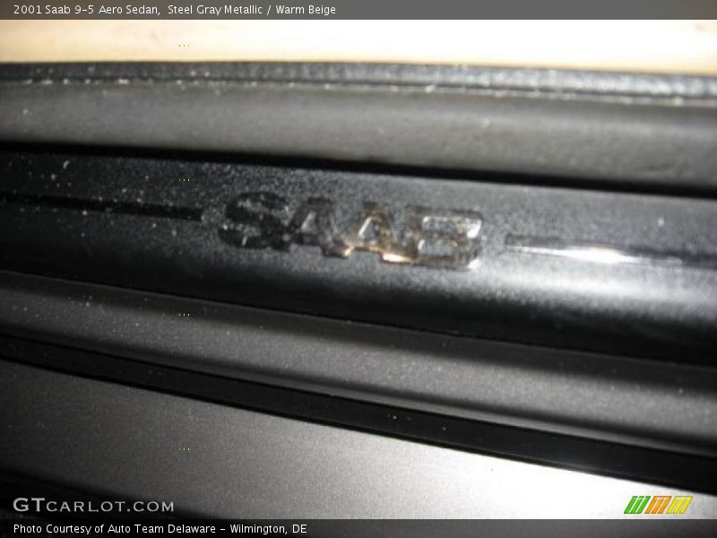 Steel Gray Metallic / Warm Beige 2001 Saab 9-5 Aero Sedan