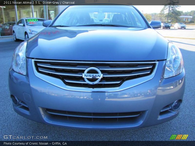 Ocean Gray / Charcoal 2011 Nissan Altima 2.5 S