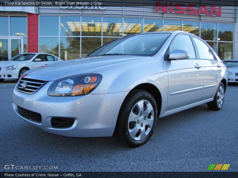 Bright Silver Metallic / Gray 2009 Kia Spectra EX Sedan