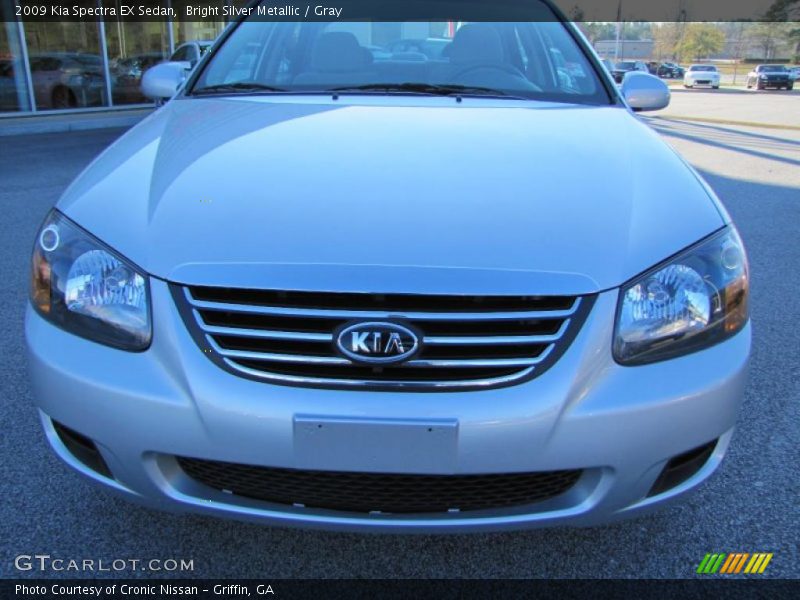 Bright Silver Metallic / Gray 2009 Kia Spectra EX Sedan
