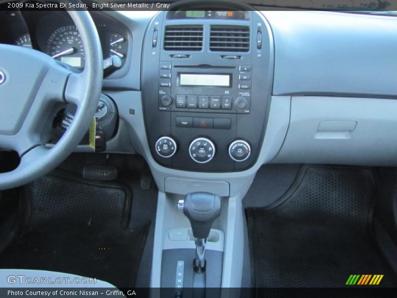 Bright Silver Metallic / Gray 2009 Kia Spectra EX Sedan