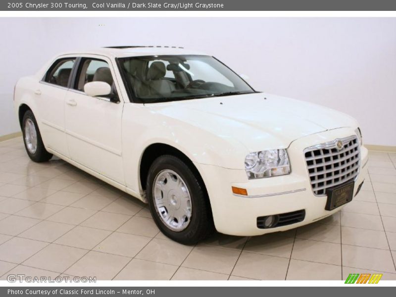 Cool Vanilla / Dark Slate Gray/Light Graystone 2005 Chrysler 300 Touring
