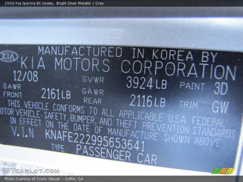 Bright Silver Metallic / Gray 2009 Kia Spectra EX Sedan