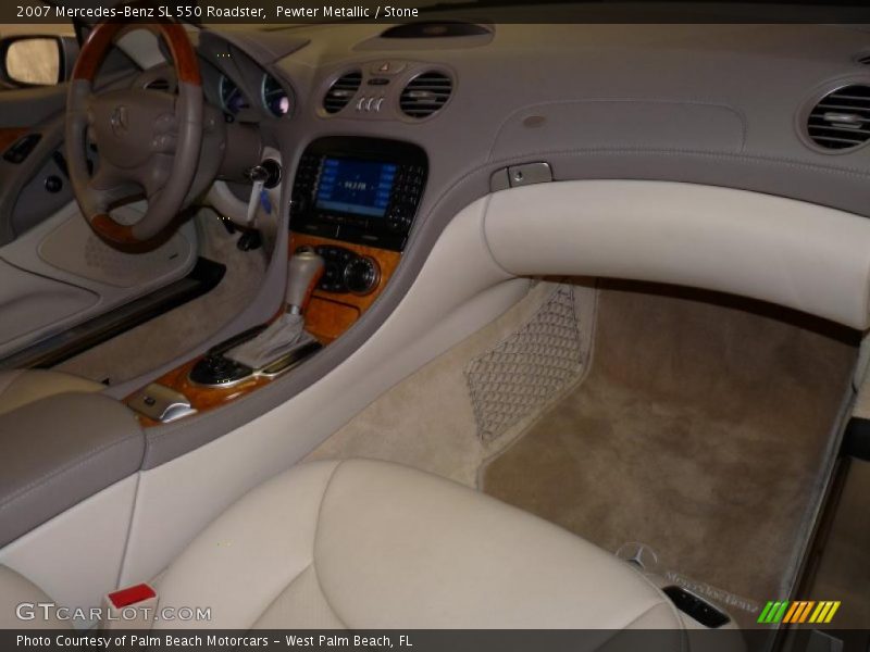  2007 SL 550 Roadster Stone Interior