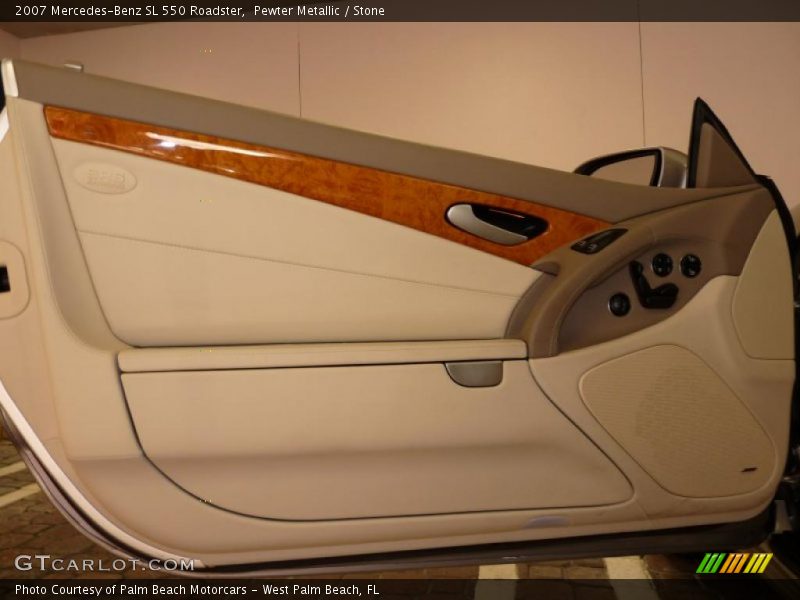 Door Panel of 2007 SL 550 Roadster