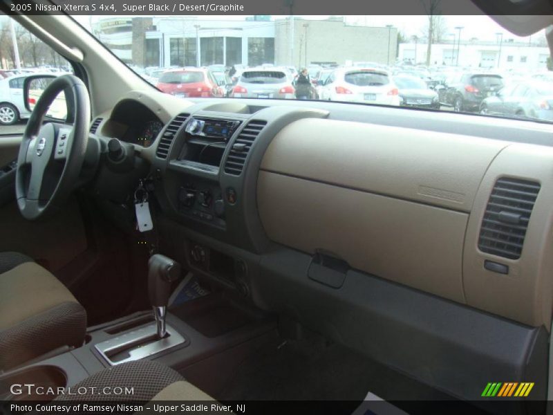 Super Black / Desert/Graphite 2005 Nissan Xterra S 4x4