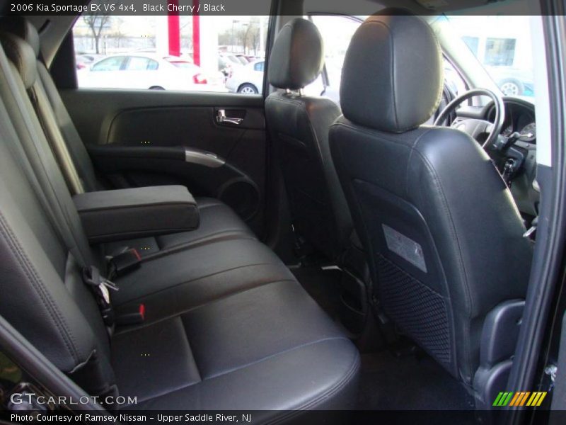  2006 Sportage EX V6 4x4 Black Interior